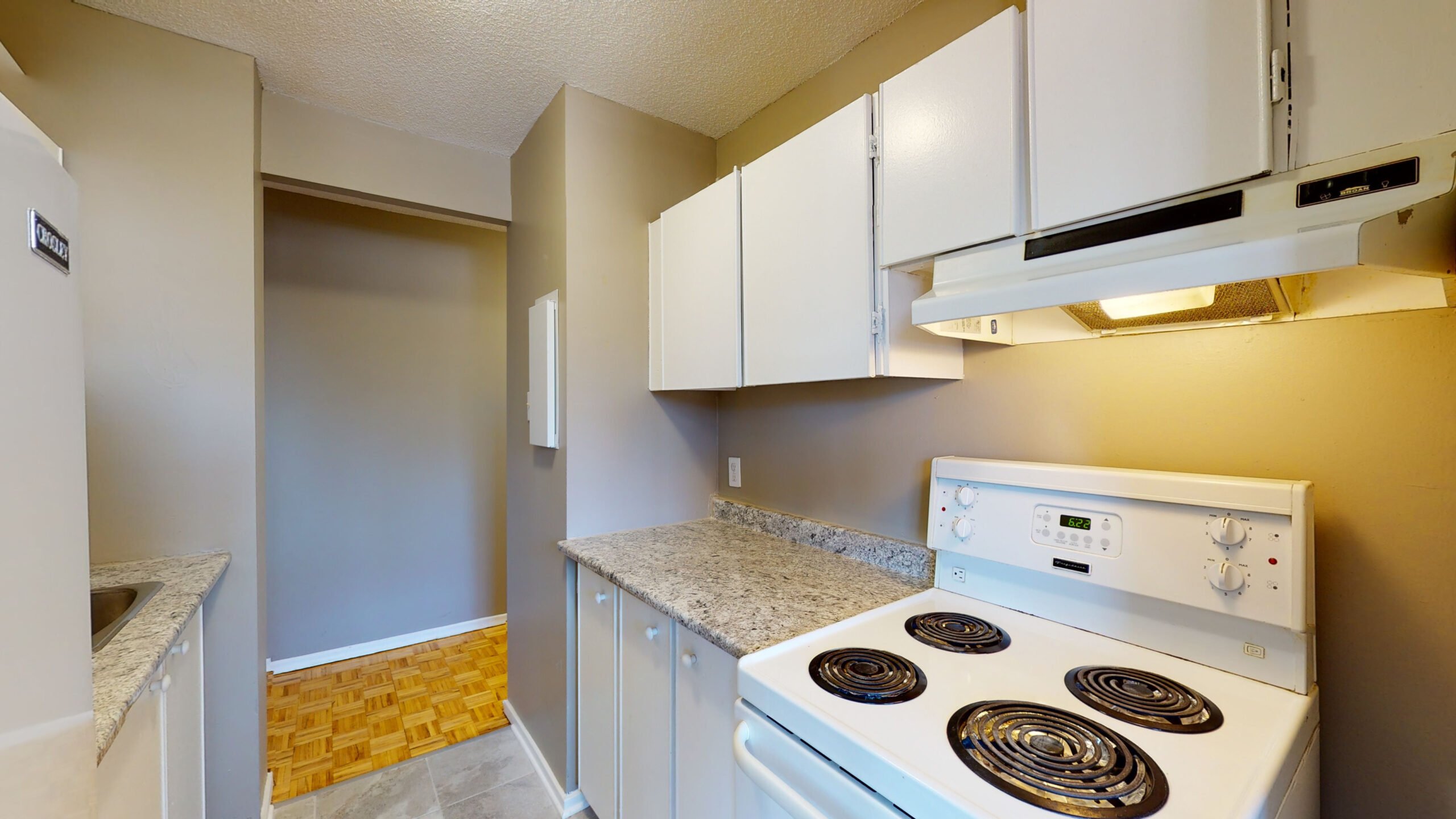 1322 McWatters Rd Bachelor Apts For Rent Ottawa Districr Realty