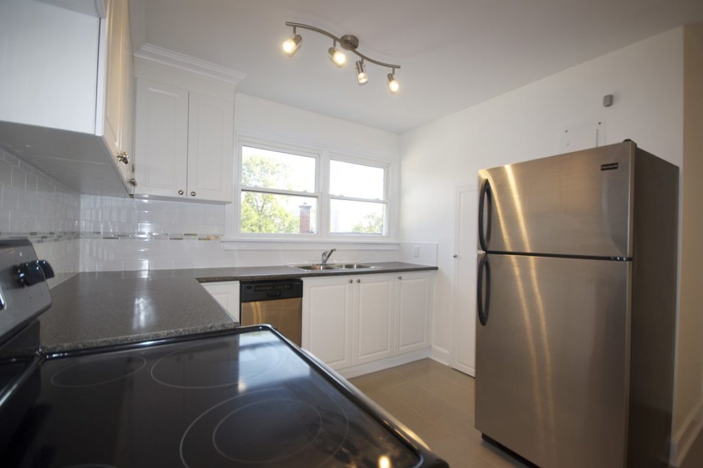 23 Chapleau Ave 1 Bedroom & 2 Bedroom Apartments For Rent Ottawa