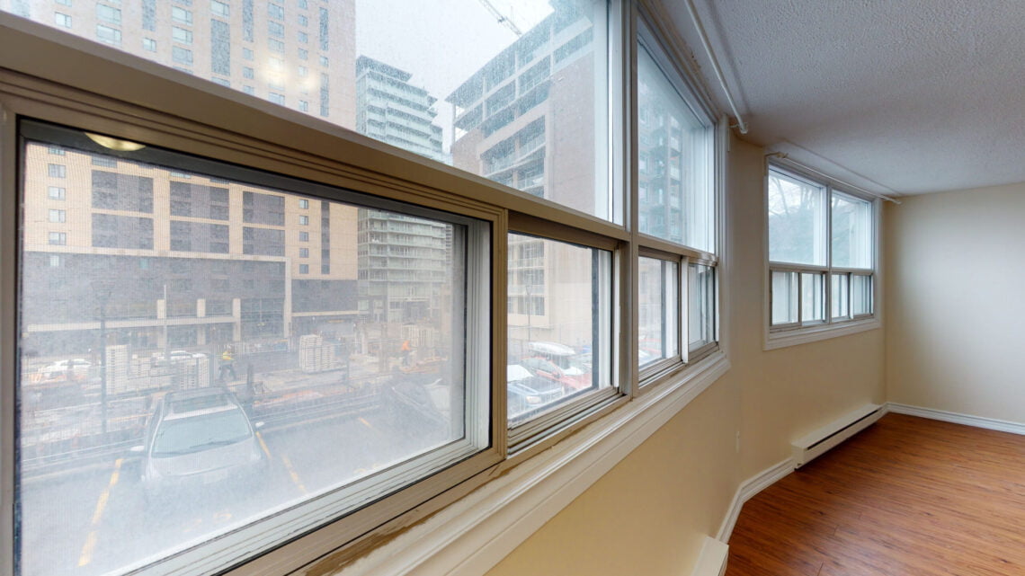 285 Loretta Ave South Rent 1 & 2 Bedroom, AllInclusive Apartments