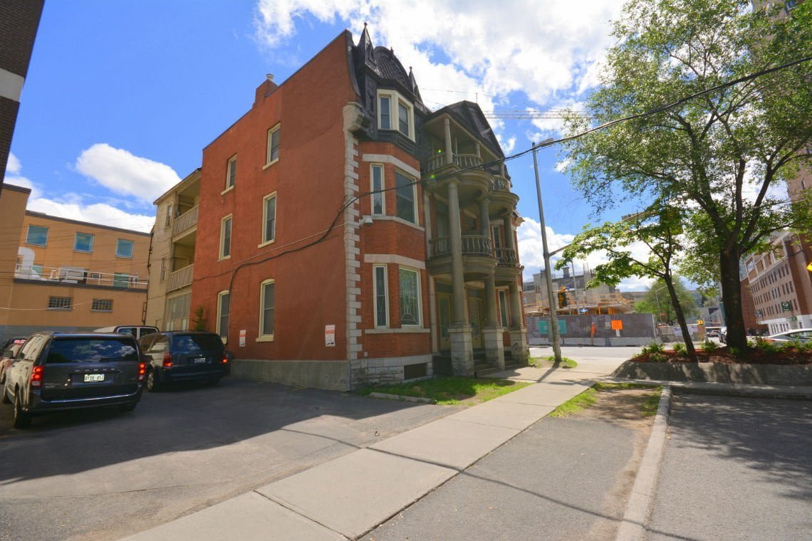 48 Daly Avenue Pet Friendly Apartments For Rent Downtown Ottawa