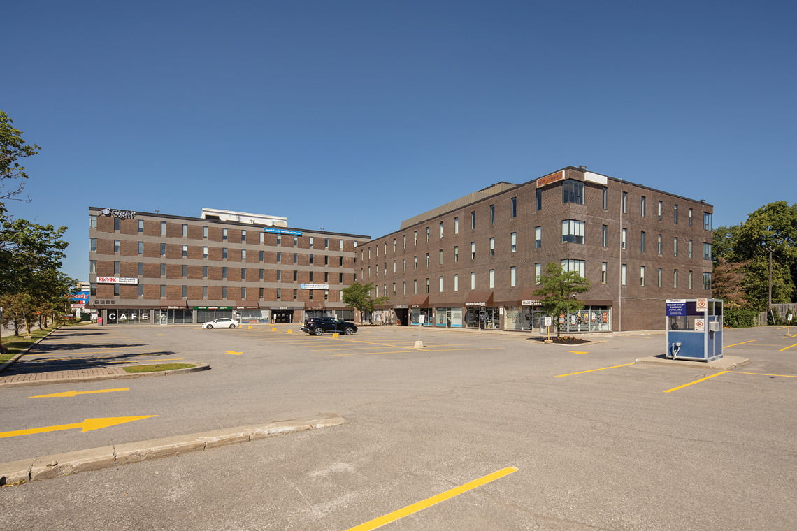 2255 Carling Avenue District Realty