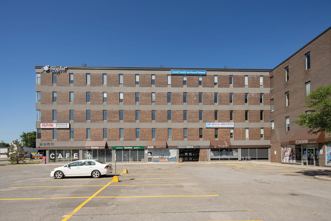 2255 Carling Avenue District Realty